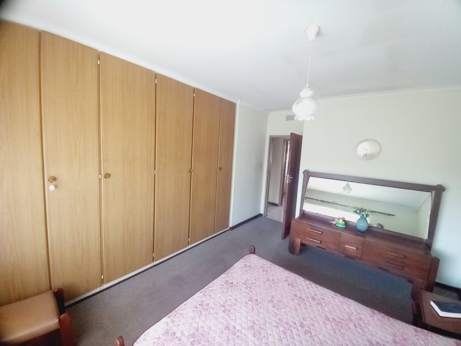 3 Bedroom Property for Sale in Vaalpark Free State